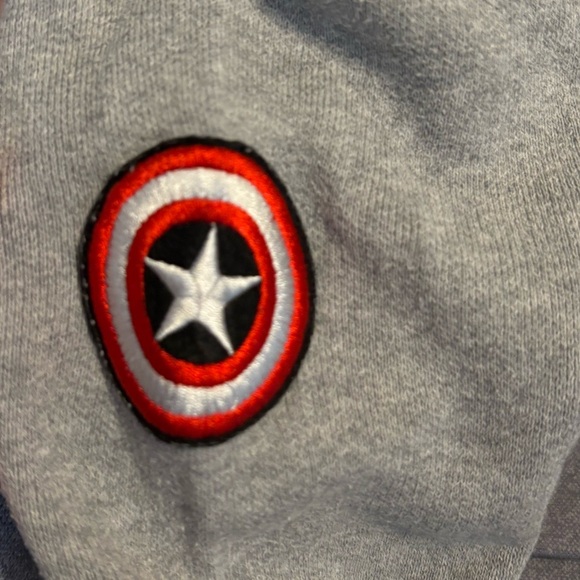 ZARAxMarvel Boys Hoodie 9(fits 6-8) - Picture 6 of 6